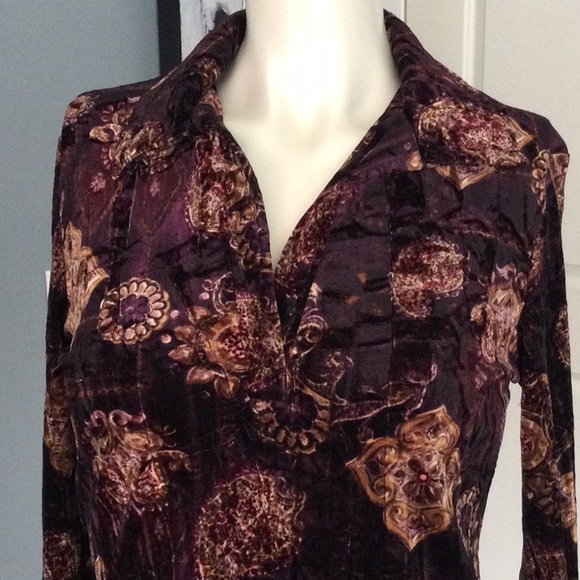 Body con dress with collar and side slits - Picture 2 of 9